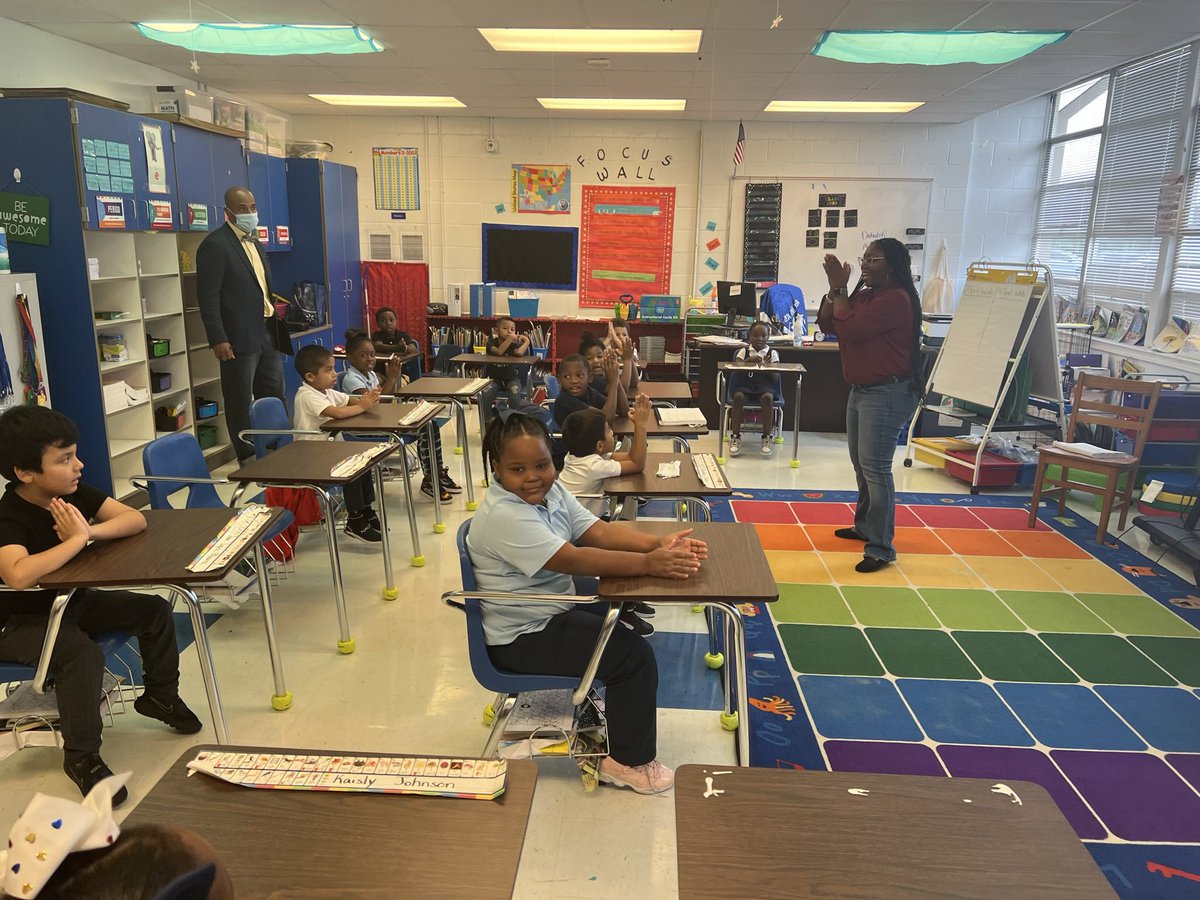 BCSAlabama's tweet photo. This week our administrators are working together to check in on the progress with daily instruction, talk with students and teachers, and identify areas for additional support and coaching.
#wearebarbourcounty #onlyatbarbourcounty #barbourcountyschools #bcslearns https://t.co/PAEWia4lBR
