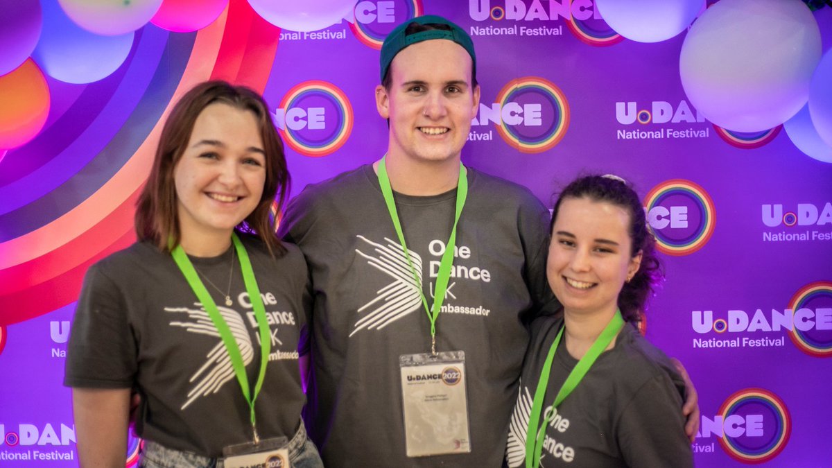 onedanceuk's tweet photo. We're looking for young people aged 18-25 from across the UK who are passionate advocates for dance to become a One Dance UK Dance Ambassadors! 🙋‍♀️🙋‍♂️

Find out more &amp; apply: https://t.co/8vikuCcqzW

Deadline: 19 September https://t.co/S8510pzey4