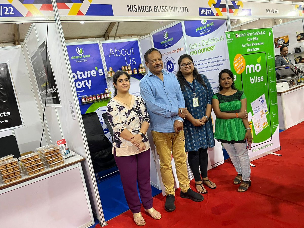 BlissNisarga's tweet photo. #ProPackOdisha2022 #Ruchi #Foodline #momilk 
Capture a #visionary visit Shri. Sarat Kumar Sahoo #Ruchifoodline #MoMilk #NisargaBliss on purity 

We dared to #dream a #betterhealth &amp; achieved Odisha's first certified brand #A2milk #BilonaGhee.
 #startupodisha #mobliss #androidapp https://t.co/rDBCeW4jUB