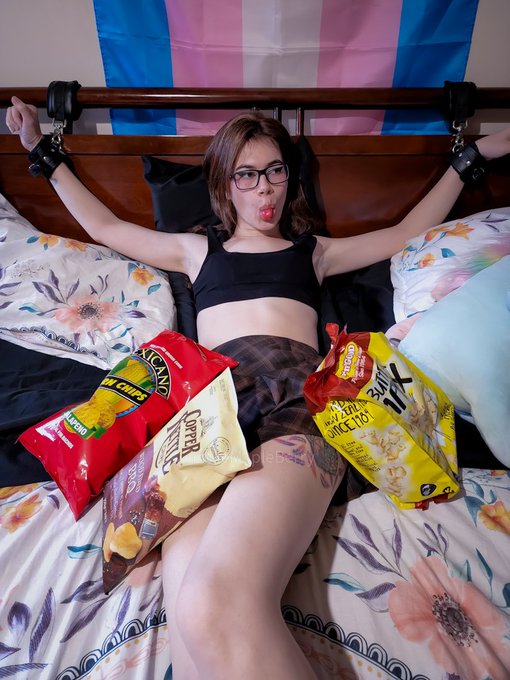 Want some sussy snacks https://t.co/9Smv78avsM<a href="/tag/mvsales"class="tags"><span>#mvsales</span></a><a href="/tag/mvtrans"class="tags"><span>#mvtrans</span></a>