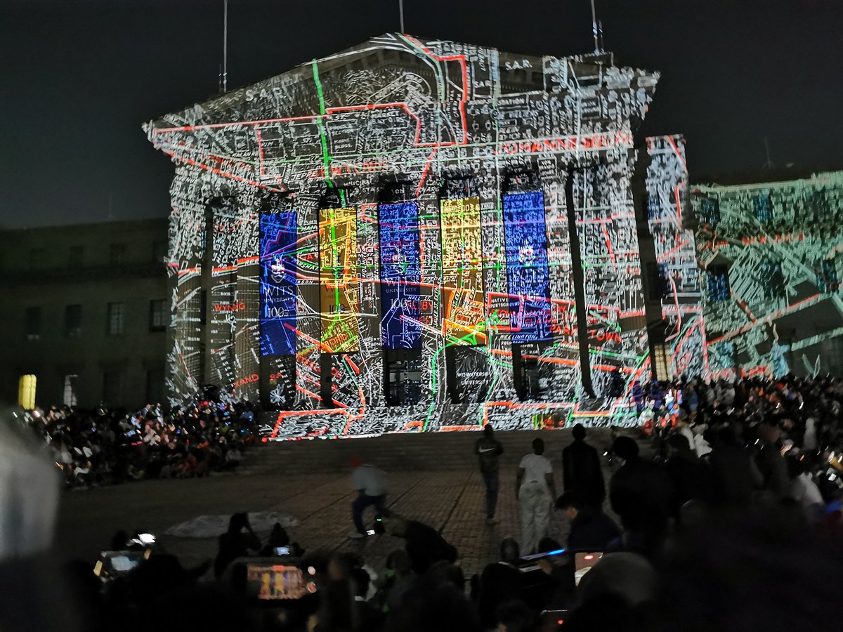 WitsCLM's tweet photo. Day 1 of the Wits Homecoming Centenary was magical as we closed off with a spectacular light show at the Wits Great Hall.💡🏛️

#Wits100 #Homecoming #Centenary #lightshow #WitsForGood
 @WitsUniversity https://t.co/cYkYtfQWzU