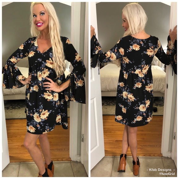 vwest28's tweet photo. So good I had to share! Check out all the items I'm loving on @Poshmarkapp #poshmark #fashion #style #shopmycloset #christopherbanks #delias: https://t.co/BMeudoNZLW https://t.co/RpoUGnt6M5