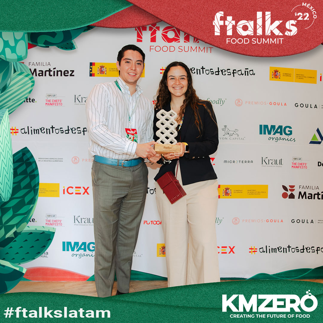 Uno de los momentos más emocionantes de #ftalksLATAM fue la entrega del premio🏆 a la mejor startups en sostenibilidad♻️. En esta primera edición latinoamericana de #FtalksFoodSummitLATAMStartupAwards resultó galardonada <a href="/PropelFoods/">Propel Foods</a>  🥳🎊🍾🎇.

#FtalksLATAM #food #foodsummit