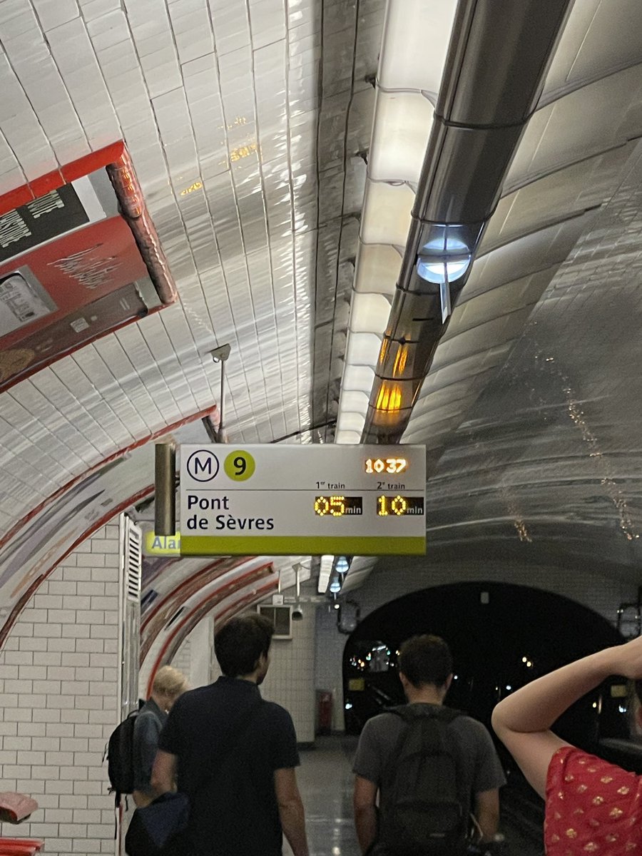 DidierRykner's tweet photo. Je le répète, @Ligne9_RATP @RATPgroup @vpecresse : les intervalles entre les métros deviennent insupportables. https://t.co/PbHWd2bH15