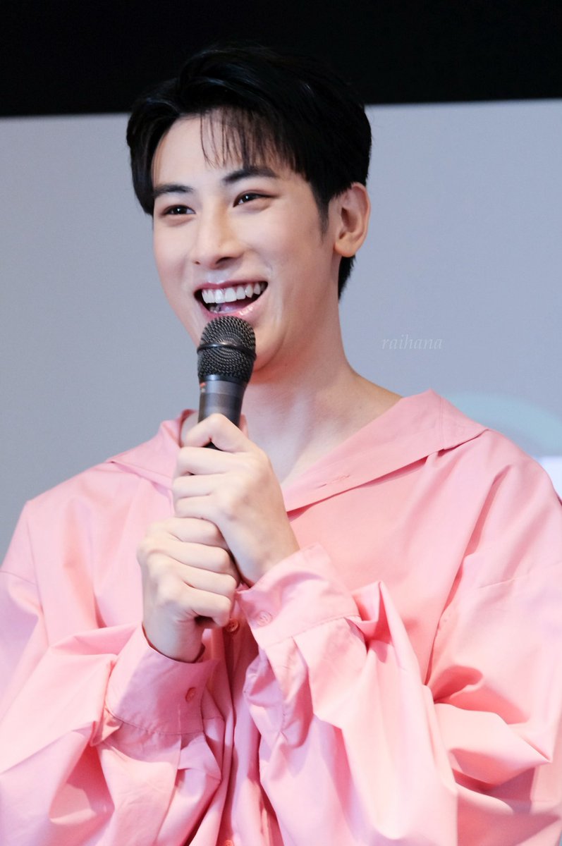 raihannuy1's tweet photo. ให้มันเป็นสีชมพูววววว

#BestTimeWithJet 
#เจ็ทแลค https://t.co/jWIU91OsDA
