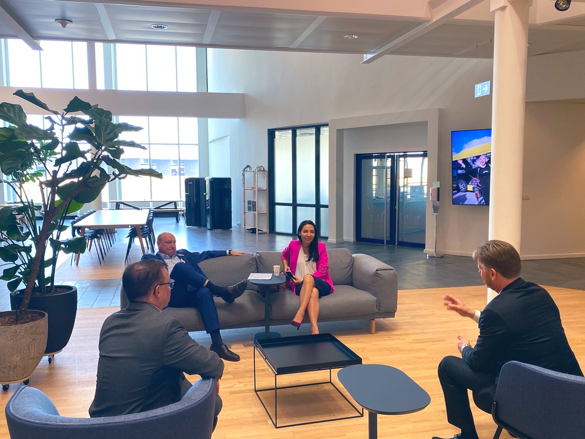 What a great week - honored to participate at the <a href="/Aviation_Event/">Aviation-Event</a> Executive Forum 2022 BRU - a highly exclusive conference with the top professionals in the European Aviation Industry, hosted by Brussels Airlines <a href="/FlyingBrussels/">Brussels Airlines</a> &amp; to discuss about aviation &amp; innovation <a href="/ArivaCoin/">Ariva Digital</a>