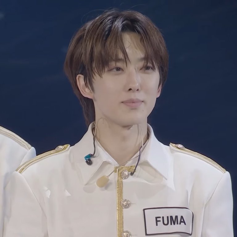 kkokooyah's tweet photo. "You took the responsibility as the eldest. You've already good dancer, but as person you were loved by everyone &amp; I believe you've become an indispensable member of the team."

-PD SAKURA 

#andTEAM #andTEAM_FUMA #フウマ #FUMA #andTEAM_DEBUT #andAUDITION #TheHowling_FINALE https://t.co/F5k4yF8t0A