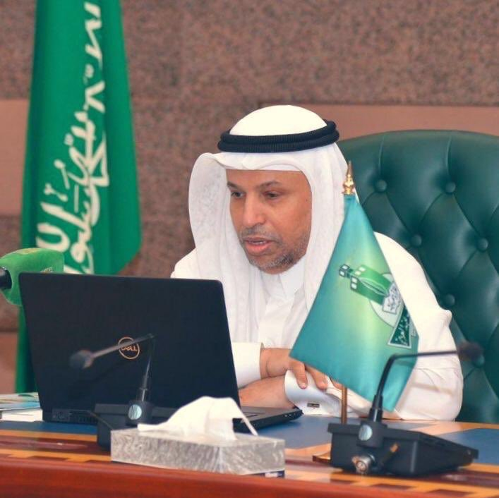 sanadUK's tweet photo. تأكد لمنظمة #سند اختفاء الدكتور #عبدالرحمن_اليوبي رئيس جامعة الملك عبدالعزيز  منذ منتصف يوليو الماضي وسط مخاوف حقيقية من ت��رضه للاعتقال.

https://t.co/SUQWoFvPNY https://t.co/32liEsAN0a