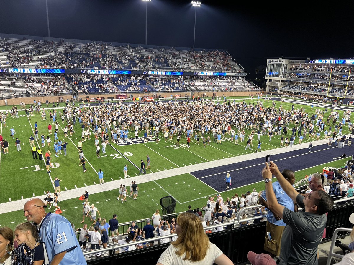CubsChris79's tweet photo. ODU with the thrilling win!! Matthew is somewhere in the mass of kids storming the field! #ODU #ReignOn #BeatTech https://t.co/8F6kHgT7zK
