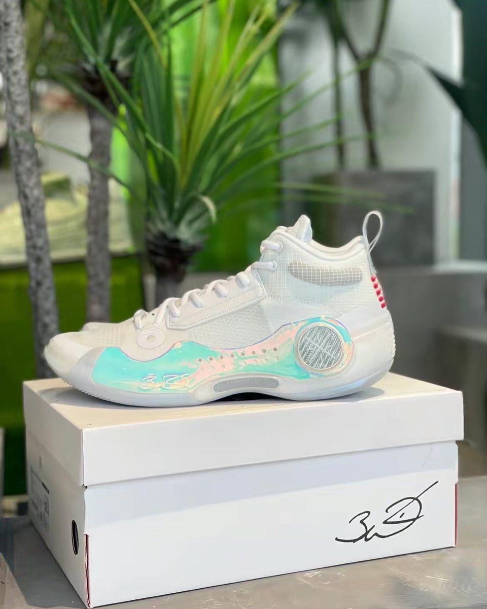 Hi_basketball's tweet photo. Li-Ning Way Of Wade 10 “305”
Shop: https://t.co/l65uBSvNcD

#lining #liningsport #wayofwade #wayofwade10 #wow10 #wow10305 #miami #wow #wowmia https://t.co/eR1qynP8ii