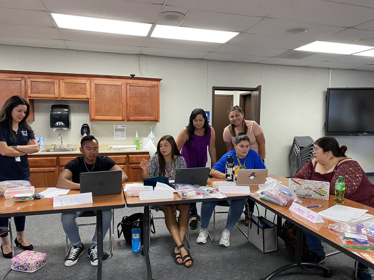 Alicante Ave. Tigercubs tweet media