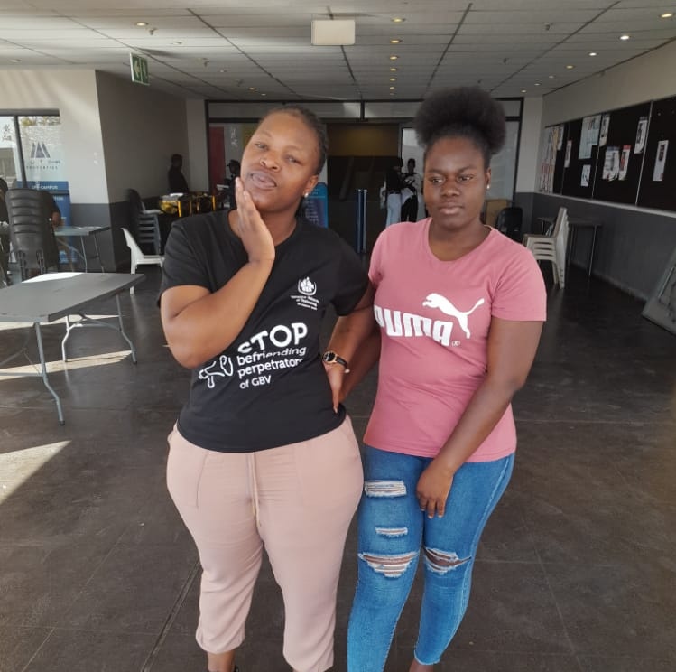 Mis15febMashaba's tweet photo. September to remember๐
#SpringDay2022
Let meet at the town pool 11:30
#Nothingforstudentwithoutstudent. https://t.co/0NzRaB71TI