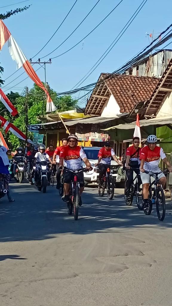 ardipprabowo08's tweet photo. Gowe bareng dengan Bapak Muzani  Sekjen DPP , Mas Bambang Hariadi , Bang Prasetyo https://t.co/L5fgu301PM