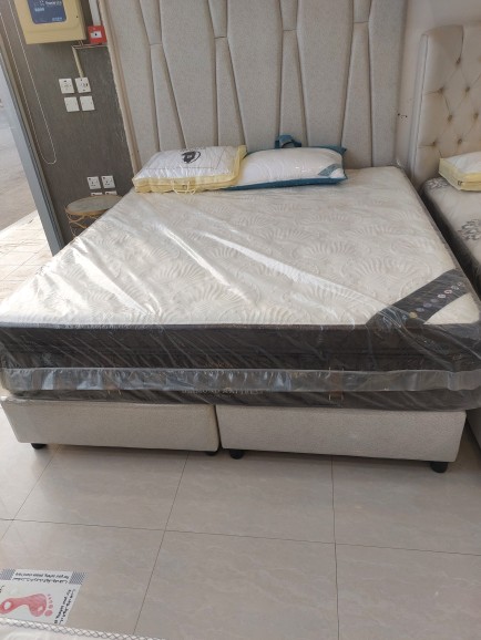 جميع انواع المراتب الطبيه والفندقيه الامريكيه بوكت منفصل تفصيل جميع انواع السراير والجداريات وبديل الخشب تفصيل حسب الطلب <a href="/hissahbintabd/">حصه بنت عبدالعزيز MBS🇸🇦</a>