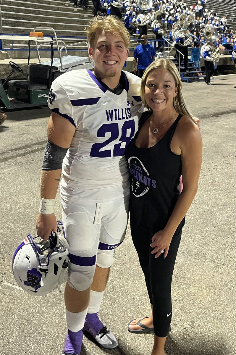 AlbertsMicki's tweet photo. Thankful our away game let us down on the field for moments that make forever memories. @CoachJGlenn #stealingourmoments #breakinghearts #changeyourrules #mysenioryeartoo #upsetparents #wearewillis #smalltownlove https://t.co/28kd9aRVDk