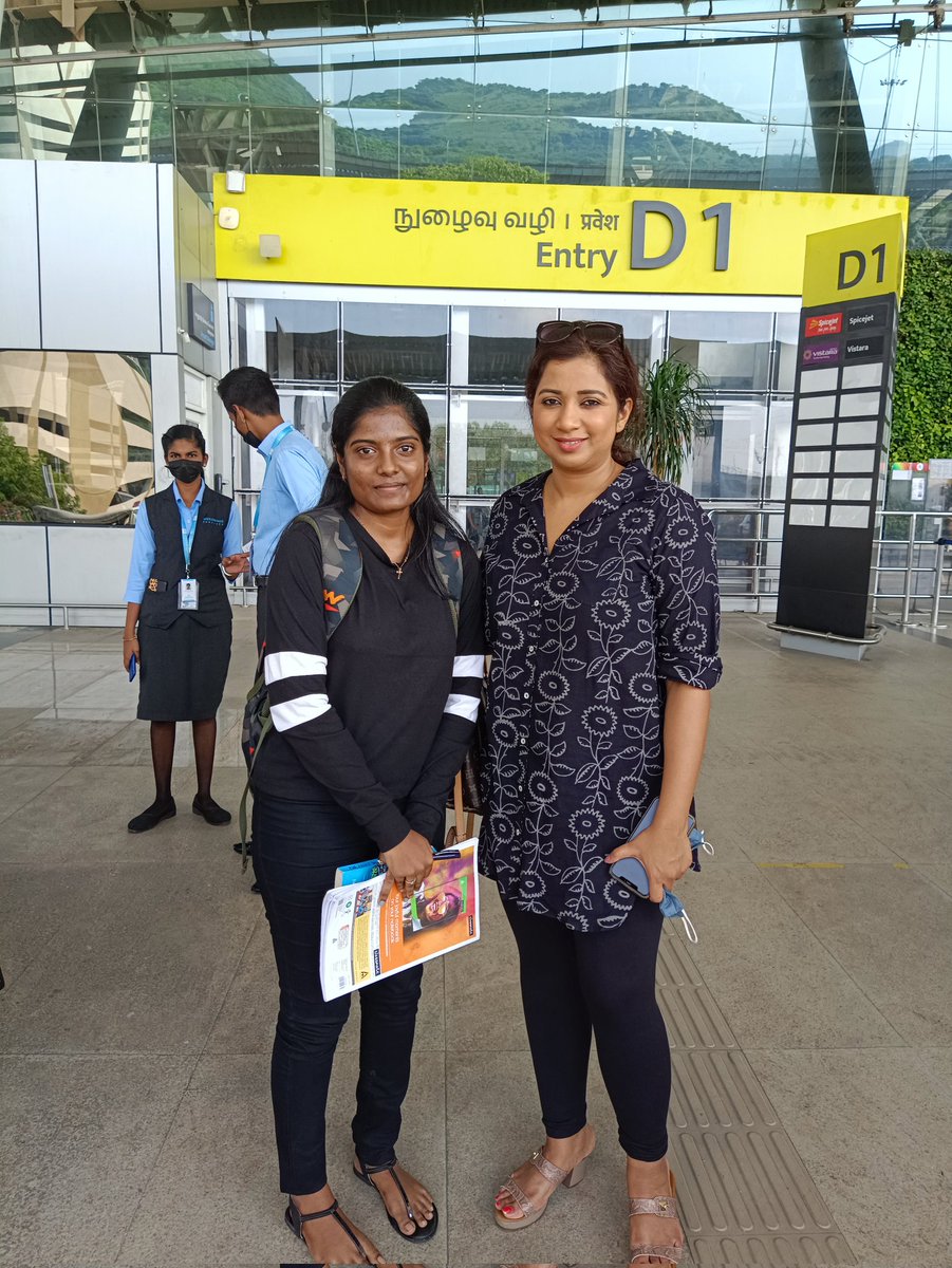 CecilLovesSG's tweet photo. Okay, I'm not dreaming 🥺 
I was just numb

@shreyaghoshal I love youuuu moreeeeeeeee,Thank you so muchhhhh Shreya diii😭❤️ https://t.co/Vn95bXfMhE