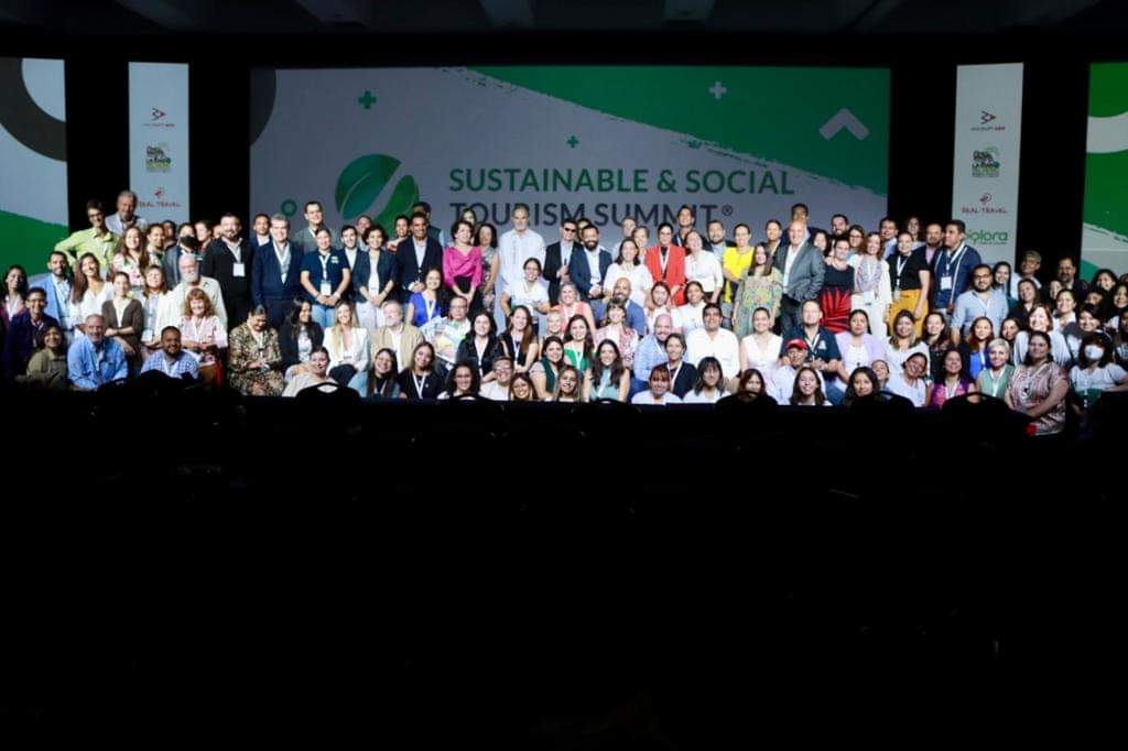 turismogobgente's tweet photo. #Entérate 🌿

#GTO volverá a ser sede del @SSTourismSummit en el 2023, evento de turismo sustentable y socialmente responsable más importante de Iberoamérica que convoca cada año a un “ejército” de líderes de opinión, acción y cambio.

Sigue leyendo 💚 https://t.co/jt6EyyNFLI https://t.co/KIoLc2kBVb