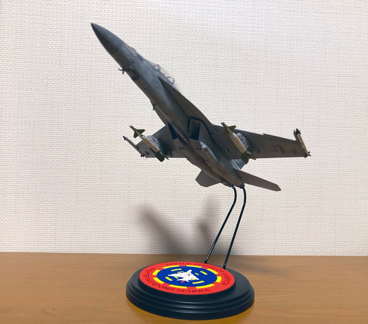 jun_area51's tweet photo. 1/72  FA18F Dagger 🗡4: 
PAYBACK&amp;FANBOY

“I don’t like that look” 

#FA18FSuperHornet 
#トップガン    
#トップガン祭り https://t.co/9xatmUp7eZ