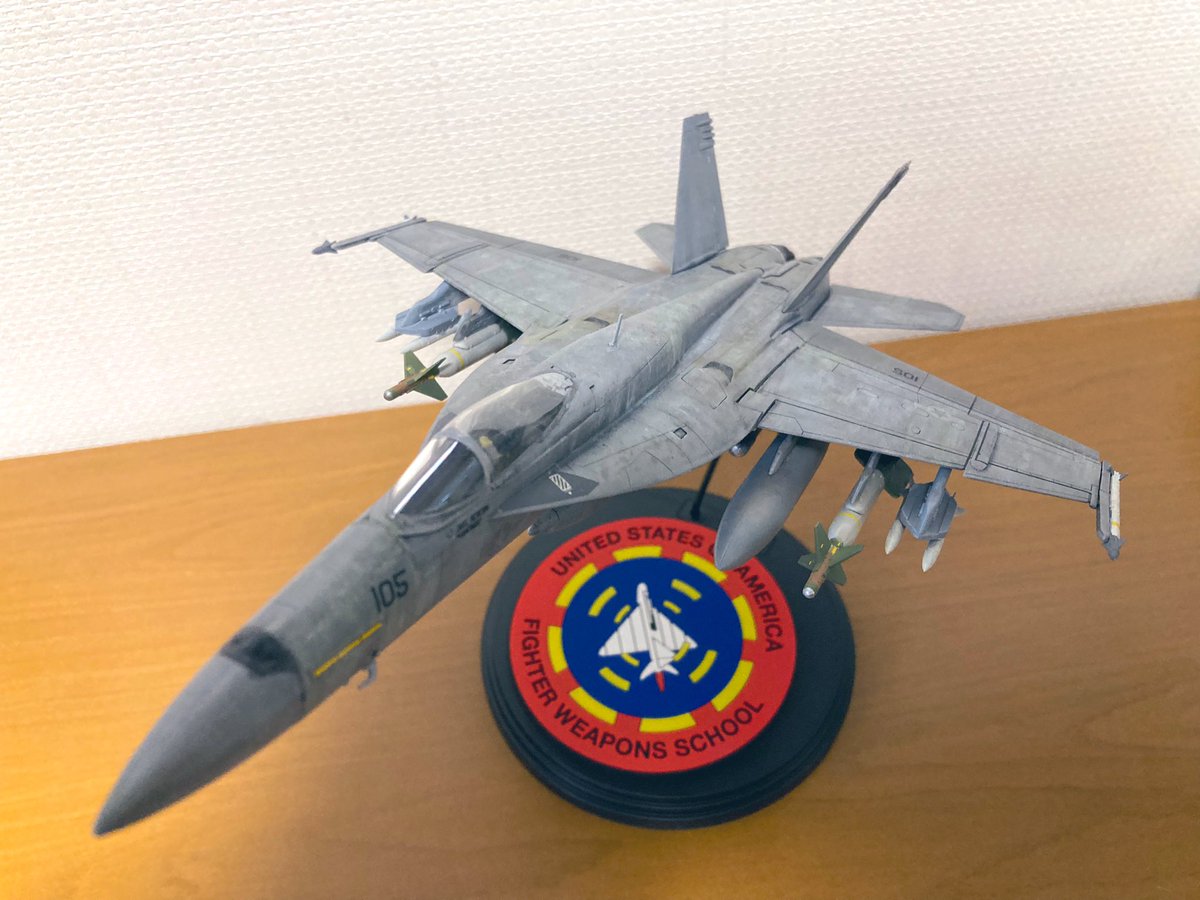 jun_area51's tweet photo. 1/72  FA18E Dagger🗡Spare: 
Hangman

“I don’t like that look” 

#FA18FSuperHornet 
#トップガン    
#トップガン祭り https://t.co/lSK06PWbFI