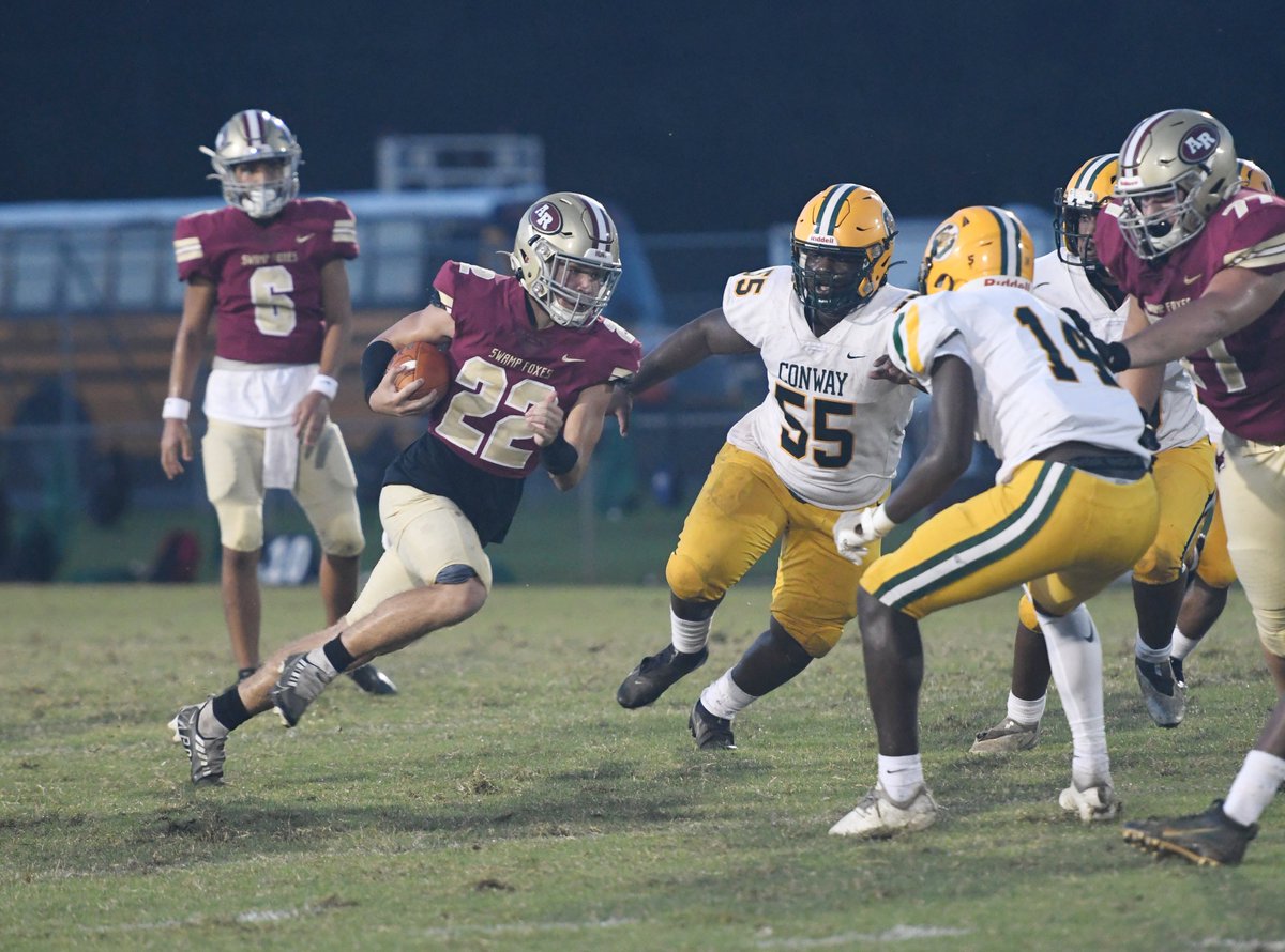 Swamp Foxes get their first win of the season &gt;&gt;&gt; postandcourier.com/journal-scene/…