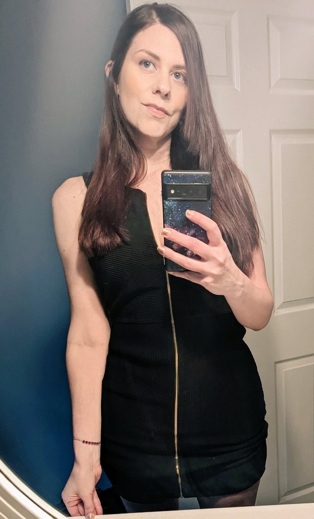 Rozey (@iamrozey_) on Twitter photo 