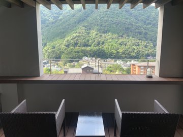 誕生日プレゼントに旅行を検討してる人必見 失敗しないための準備とは