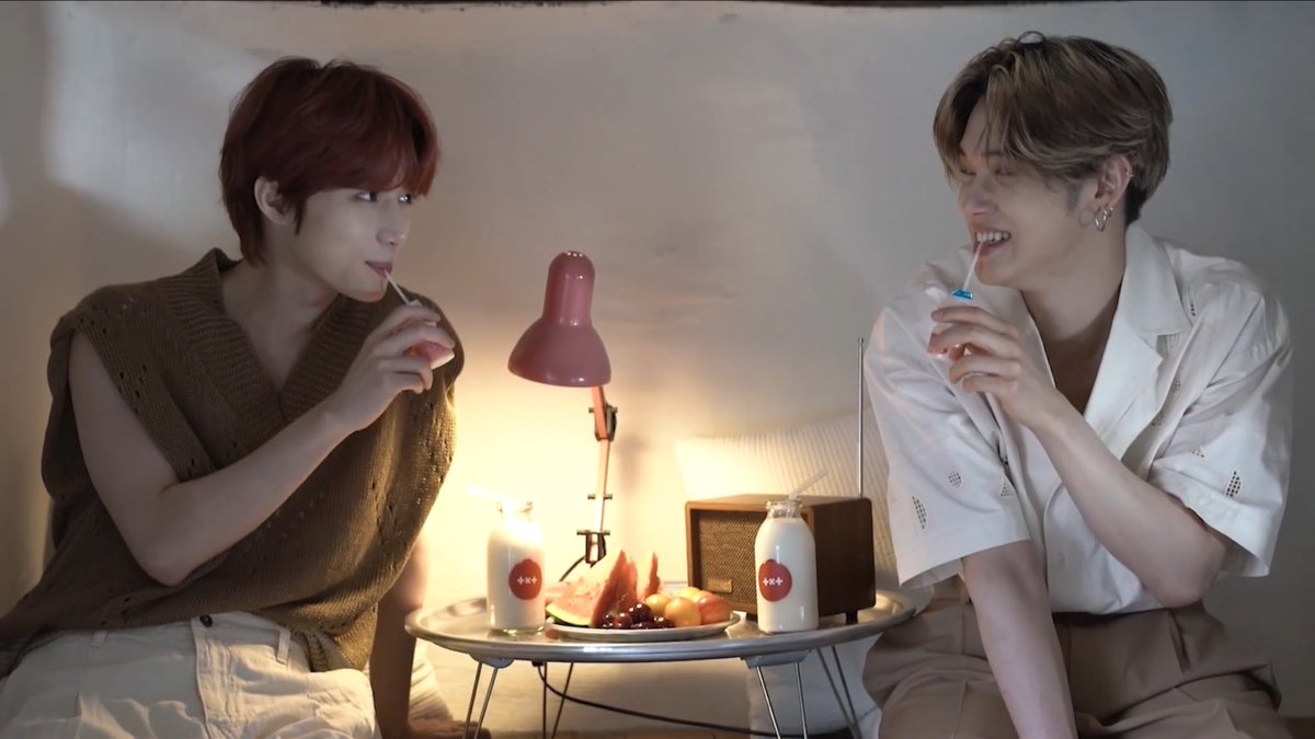 txt_sarangdan2's tweet photo. 🤍🤍 https://t.co/7EzjdfpKQu