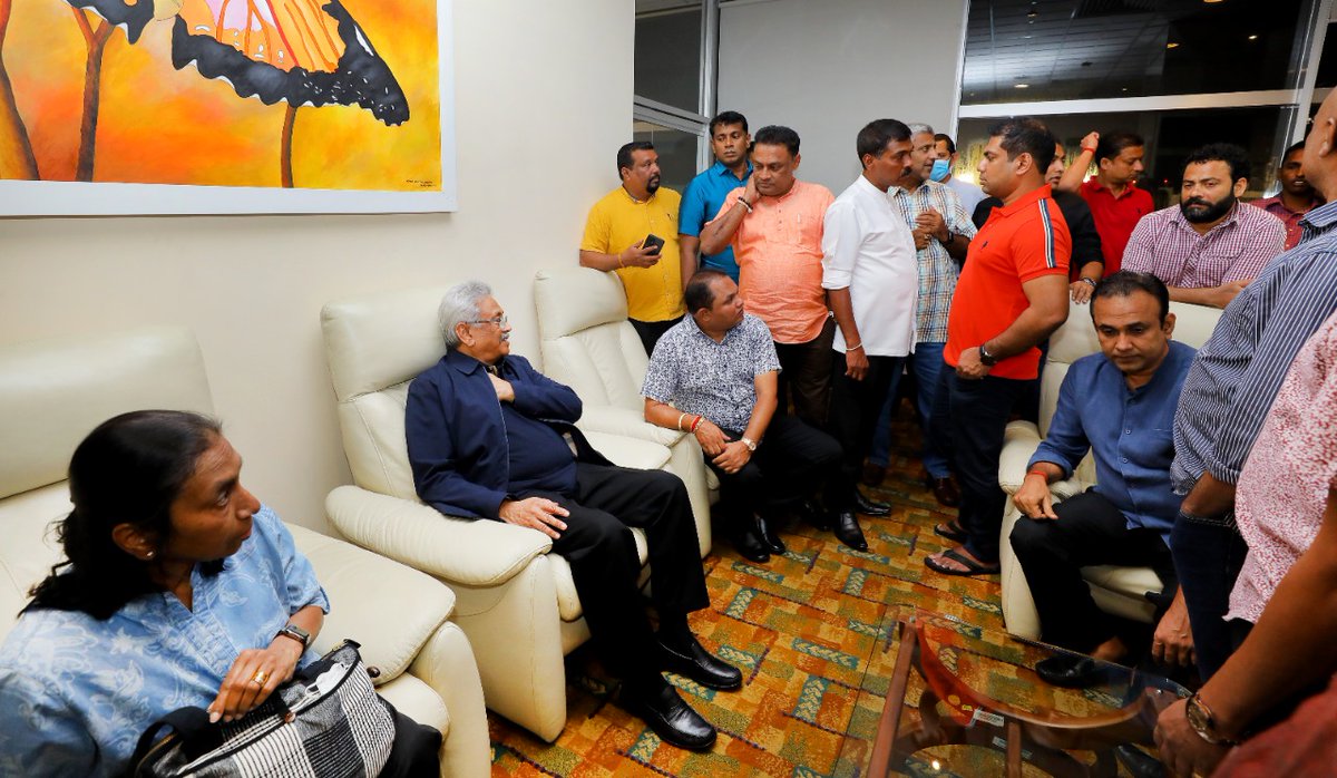 NewsUpdatelk's tweet photo. Former President Gotabaya Rajapaksa returns to Sri Lanka last night - Reporter- https://t.co/bOuodvssQr https://t.co/6X5fZ99sne