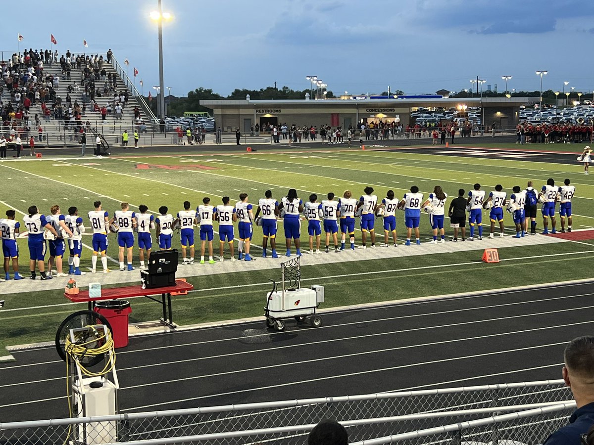cmlerma01's tweet photo. We showed up. 🦬
We Played. 🦬
We won. 🦬
✌️.                                        #WinTheDay #DefendTheBrand 
@ClemensBuffsFB @SamuelClemensHS @scbuffalostrong @CruitClemens https://t.co/EvhkIQMoWL