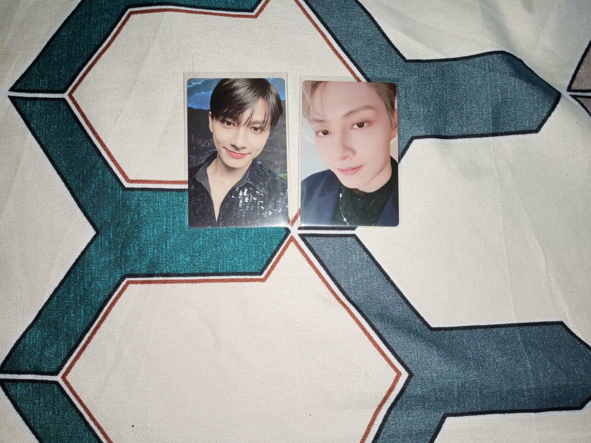 huikawww's tweet photo. THANK U @dengghaoo_cart
i know it's long overdue but @Lolycoupssss' Scoups pcs and my Junhui pcs arrived safelyyyyy !! (it arrived 1-2 weeks ago but i was busy bcs of school so....)
#DENGHAOBUDOLKA
#ayaaaa_receives https://t.co/LxcvcwV4pv
