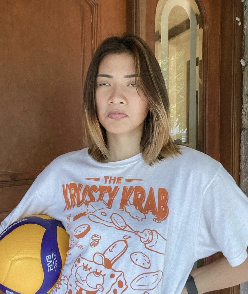volleybestiee's tweet photo. “24 years old siya today, 24 ako” https://t.co/0dSN2rm6nd