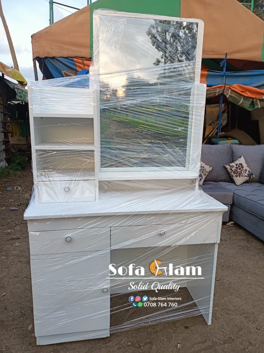 SofaGlam's tweet photo. Saturdays are for deliveries...
We deliver excellence...
Something to make you smile...

Monday the 5th | Alai | Kalenjins | Useless | Eldoret | #MasculinitySaturday | Nakuru | OtiendeAmollo | Naivasha | Plan B | Baba the 5th | djbash https://t.co/ArPv0v8cqu