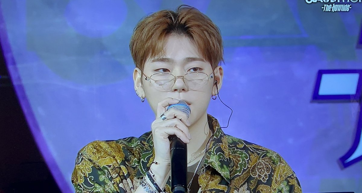 zicocaaana's tweet photo. 始まった！🥹🥹🥹🤍
#ZICO #andAUDITION https://t.co/wmds7vwcJ7