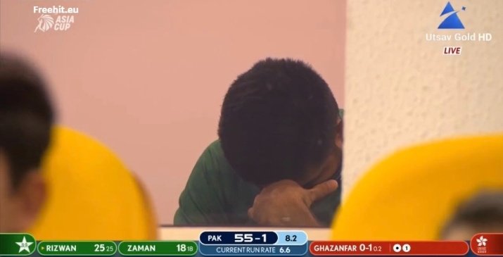 Admit it we (fans) can't see him like this 💔😔 #BabarAzam𓃵 #PAKvHK