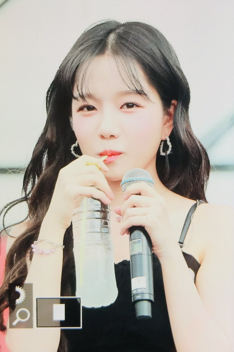 220903 (2)

#조유리 #チョユリ #JOYURI