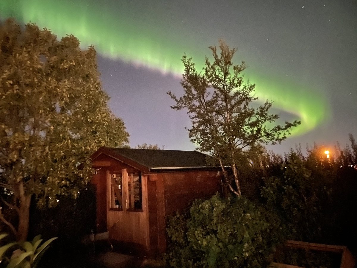 MyIcelandGuide's tweet photo. Northern Lights season starts with a incredible display here in #Iceland #Auroraborealis https://t.co/Ucza0d1Llo