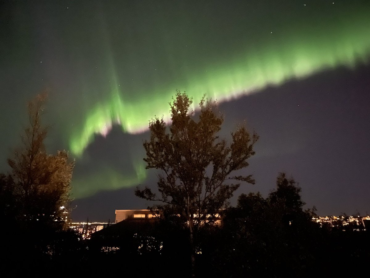Northern Lights season starts with a incredible display here in #Iceland #Auroraborealis