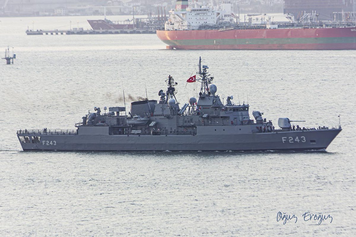 OguzEroguz1's tweet photo. #TurkishNavy's #YavuzClass #MEKO200TN Track I #frigate #TCGYıldırım #F243 #ÇağdaşSavaşçı https://t.co/GdxHMCSFtm