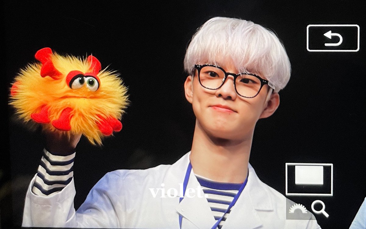 220903 소아과랑 찰떡이햐

#THEBOYZ #더보이즈 #지창민 #큐