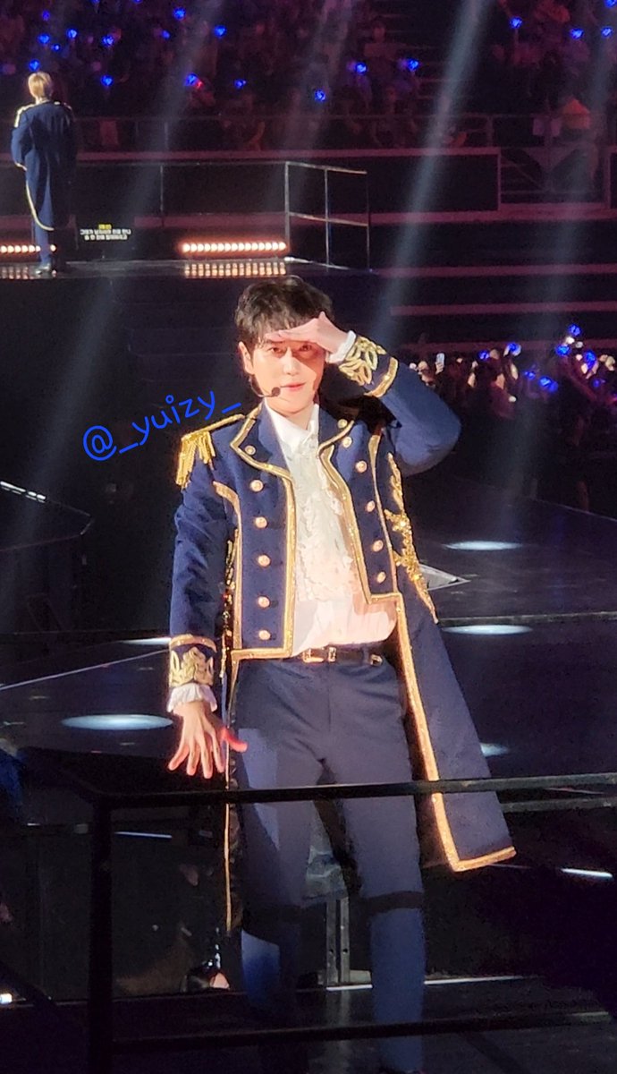 _yuizy_'s tweet photo. พี่จ๋าเห็นหนูแล้วววววววว 😭😭😭😭😭😭😭 #SS9inSG https://t.co/jOeP66rAGw