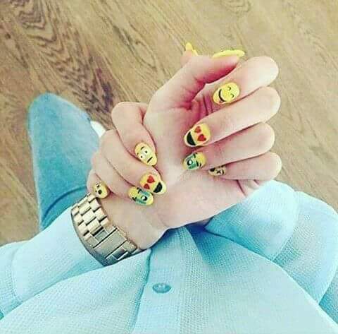 NeelamMaryam's tweet photo. مجھے ذندگی میں بناوٹ نہیں آئ _______ 
___________میرا لہج�� میرا مزاج ذاتی ہے

🍁🌿🌸💕 https://t.co/uiKPvFMnwh