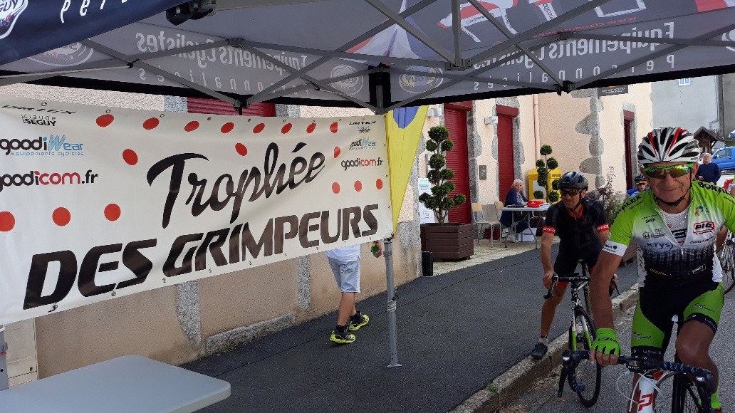 [#SportNature] 🚵🏻‍♂️🌲Samedi 10 septembre la Montagne Bourbonnaise accueille la manche départementale du Trophée des Grimpeurs 2022. Un contre la montre individuel qui partira de Laprugne avec une arrivée à la Loge-des-Gardes.