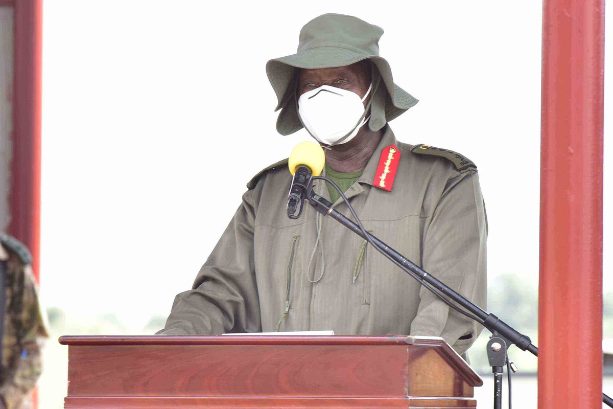 kamukamafredie's tweet photo. President Museveni Commissions 248 Officer Cadets; 48 are Pioneer Graduates With Bachelors Degree.  Viva UPDF ⚔️🇺🇬, long live Uganda 🇺🇬 and East Africa 🌍 https://t.co/a6rfOHGz1S