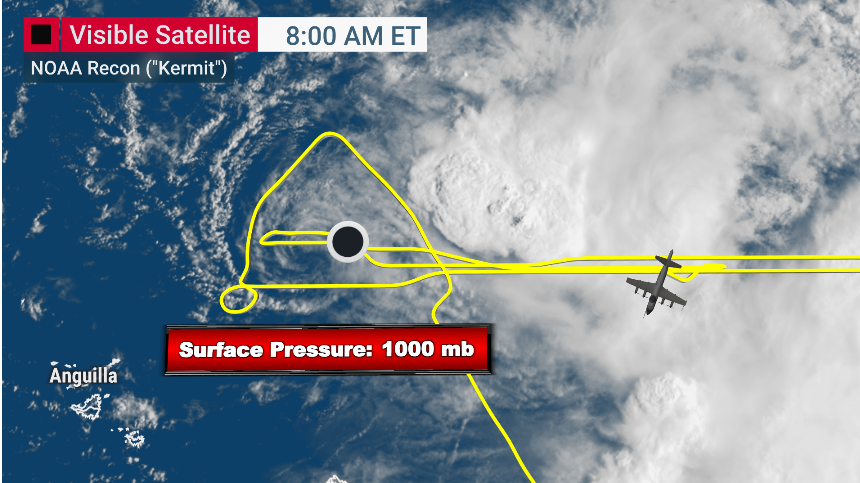GregPostel's tweet photo. Tropical Storm #Earl fighting westerly shear, with pressure minimum exposed, west of main convection https://t.co/61EUSGdqPs