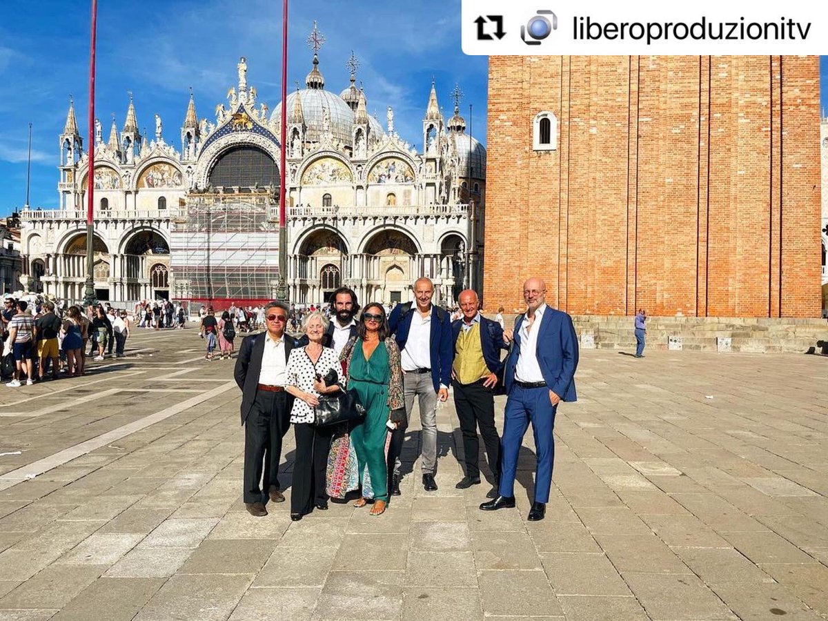 Alla 79^ Mostra Internazionale di Arte Cinematografica di Venezia è stato presentato il corto ROSA nelle sale dal 21 settembre <a href="/unicimagazine/">Unici Magazine</a> grazie a @rai_cinema e @RaiperilSociale 
Scritto da Marco Falorni e Marco Fumagalli
Regia Marco Falorni 
Produzione <a href="/liberoprodutv/">Libero Produzioni Tv</a>