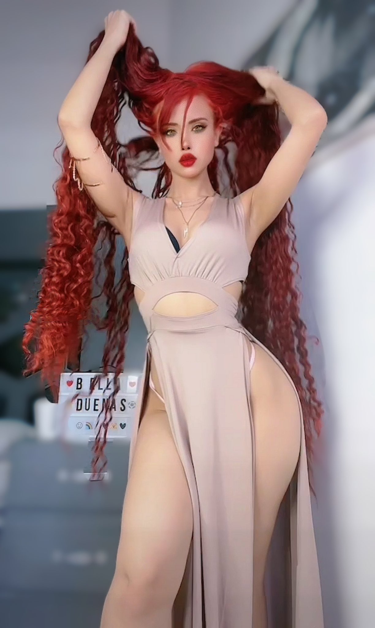 The Xxx Influence On Bella Dueñas'S Family - cakr4fk
