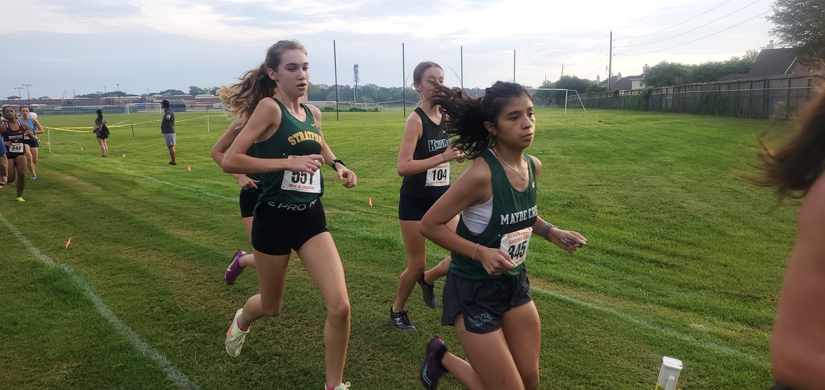 gabeandsniff's tweet photo. Varsity girls on the course! @MCHS_Rams @MCHSAthleticDep @MaydeCreekXCTF @Siemers_XC_TF @MaydeYearbook https://t.co/jVHDllweKy