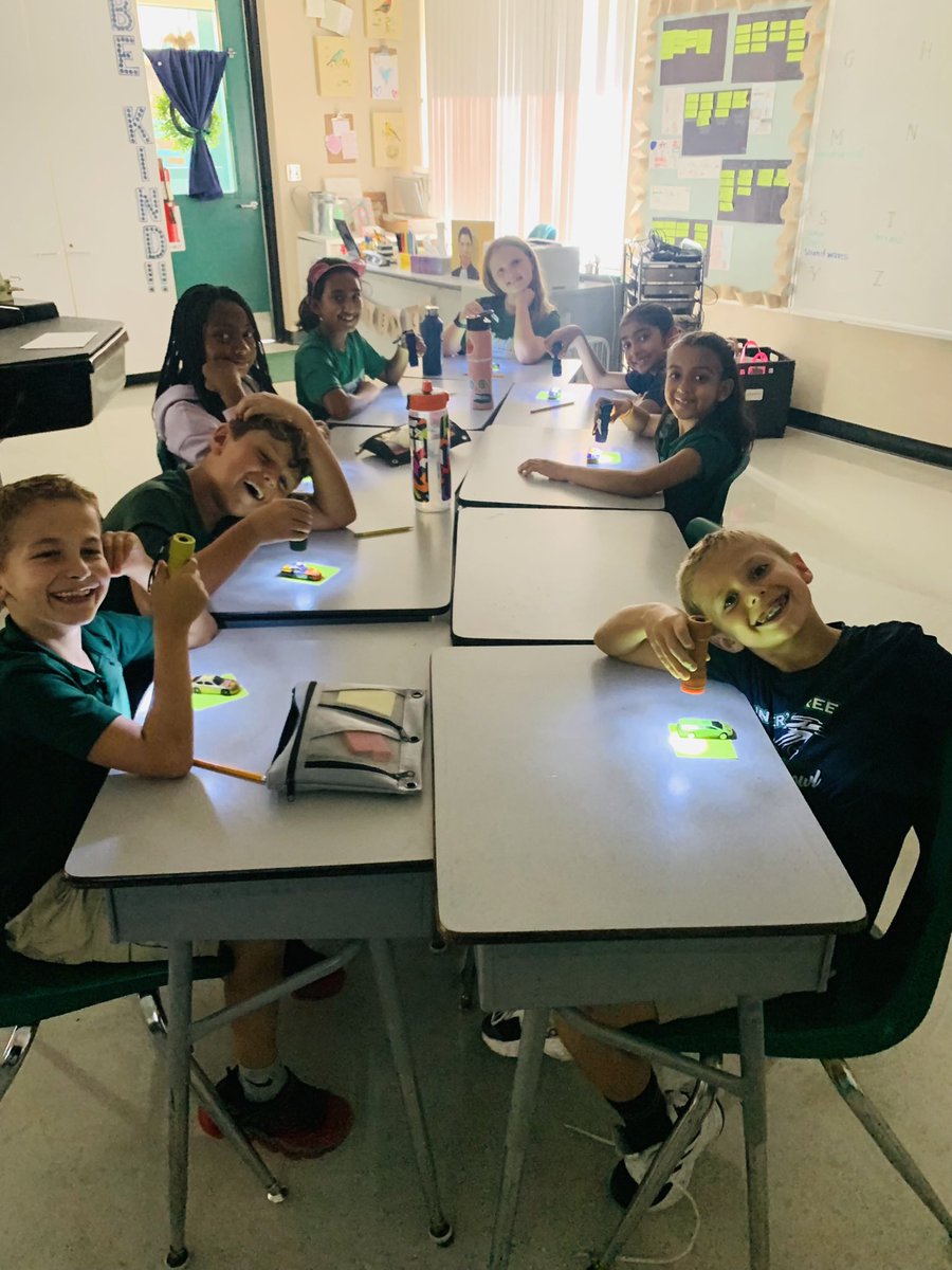 MrsFaustAGP's tweet photo. There is so much happening at HGE Gifted- we’re learning all about the Engineering Design Process and Forms of Energy too! @hgepanthers https://t.co/Rvht6fXHRE