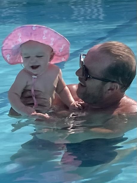 steveh154's tweet photo. Swimming with princess Lylah x https://t.co/1LBSjve86V