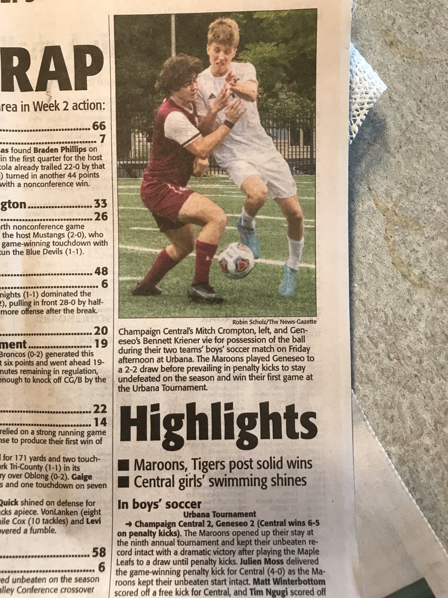 CHSMensFutbol's tweet photo. Nice shot of @M_Crompton7 helping hold down the back Friday alongside the @ngpreps coverage (always appreciated). https://t.co/nlgmD40OS7